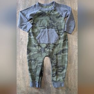 EUC Camouflage Baby Jumpsuit *A16